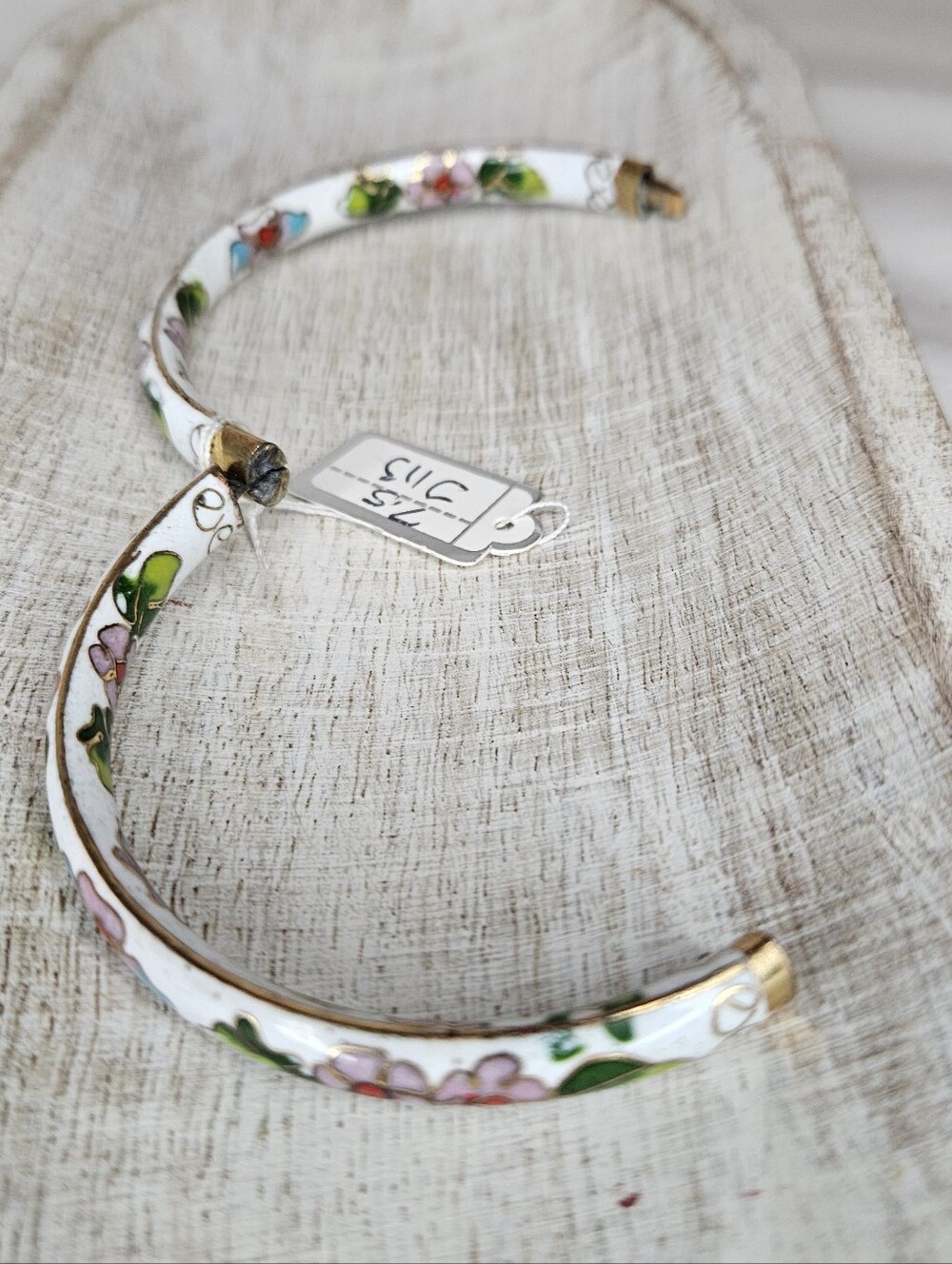 Vintage White Cloisonne Enamel Floral Bangle Bracelet Hinged Gold Clamper - Picture 9 of 12